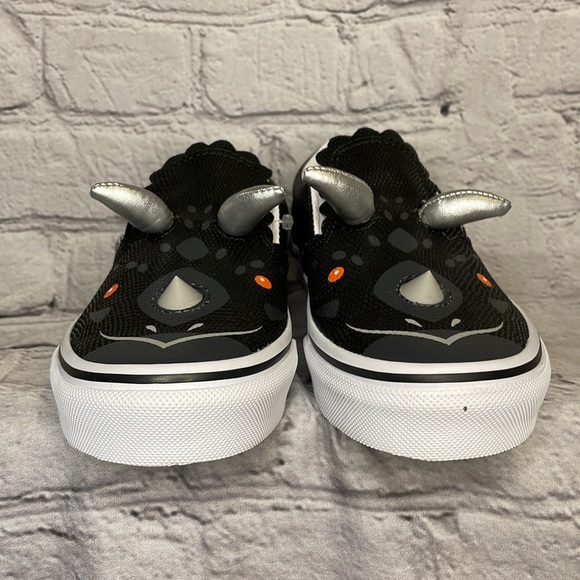 NWOT Vans Triceratops Slip-On - Size 2.5 Kids - Picture 6 of 14